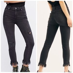 Free People Great Heights Frayed Skinny Jeans Distressed Black Fringe Hem 26